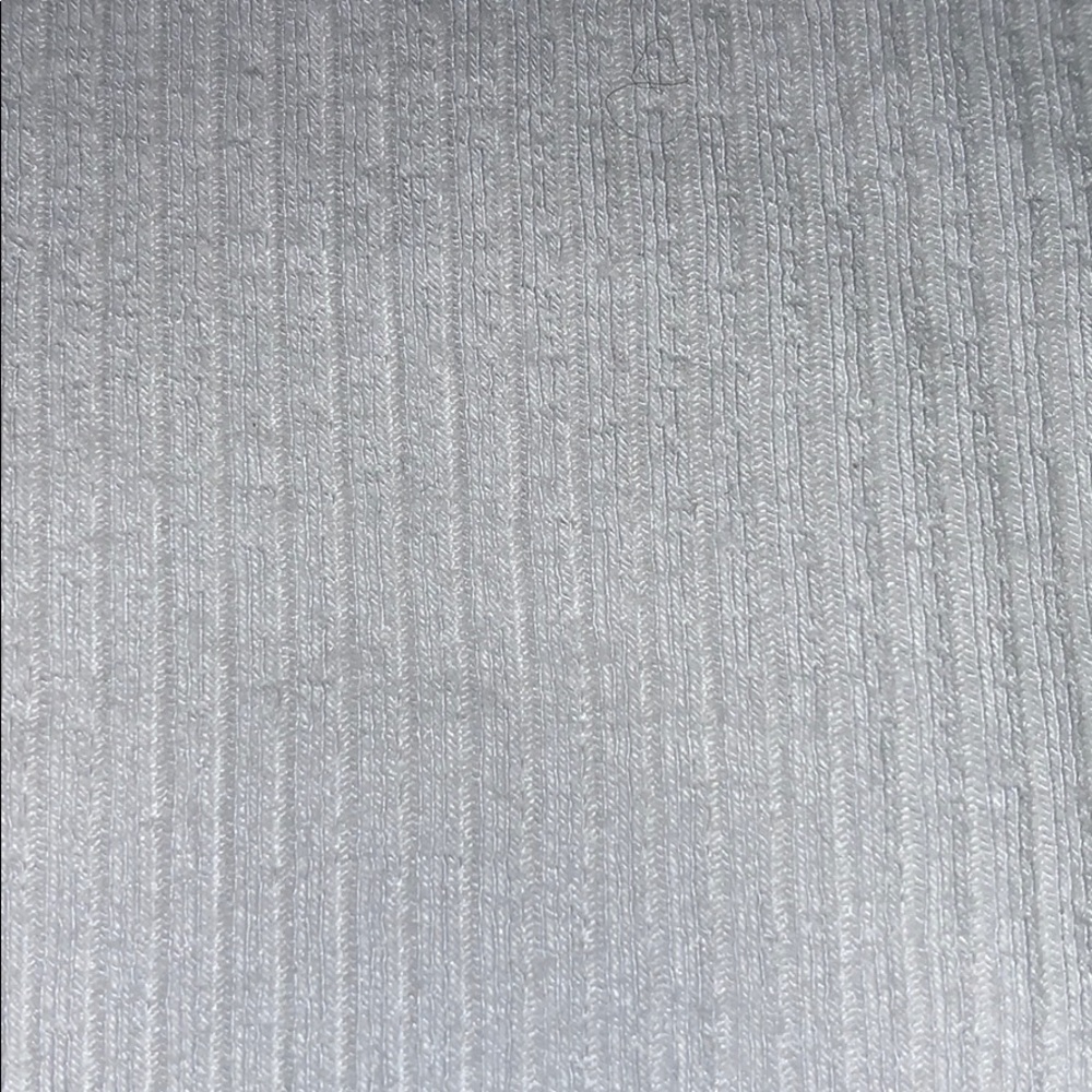 White ribbed top - Picture 3 of 3